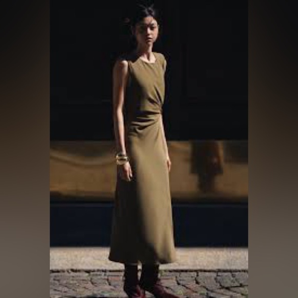 NWT Zara Shoulder Pad Olive Green Midi Dress Size Large